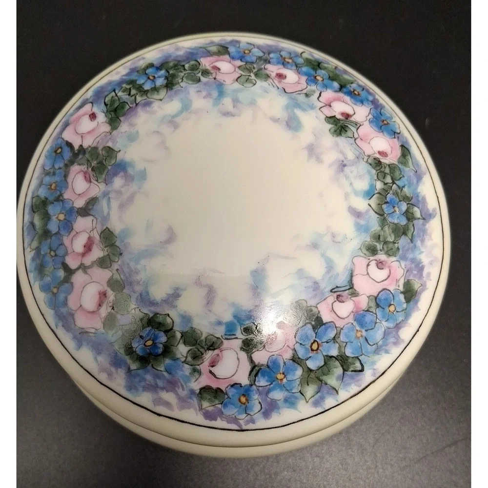 Antique Bavarian Ring/Trinket Box 4.5